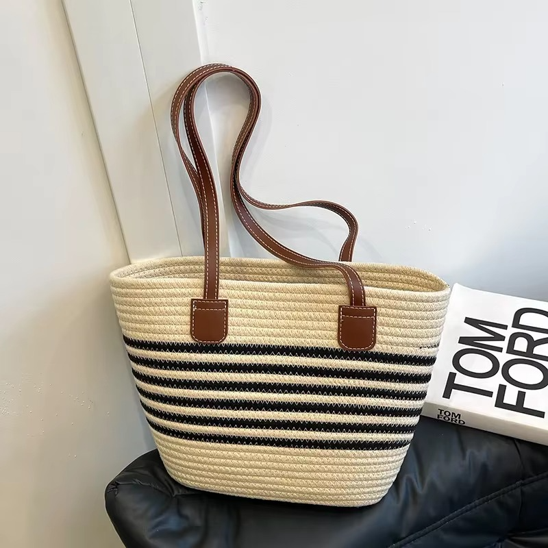 Borsa Tote in Paglie e Righe: Stile Boho e Grande Capacità per la Spiaggia e lo Shopping